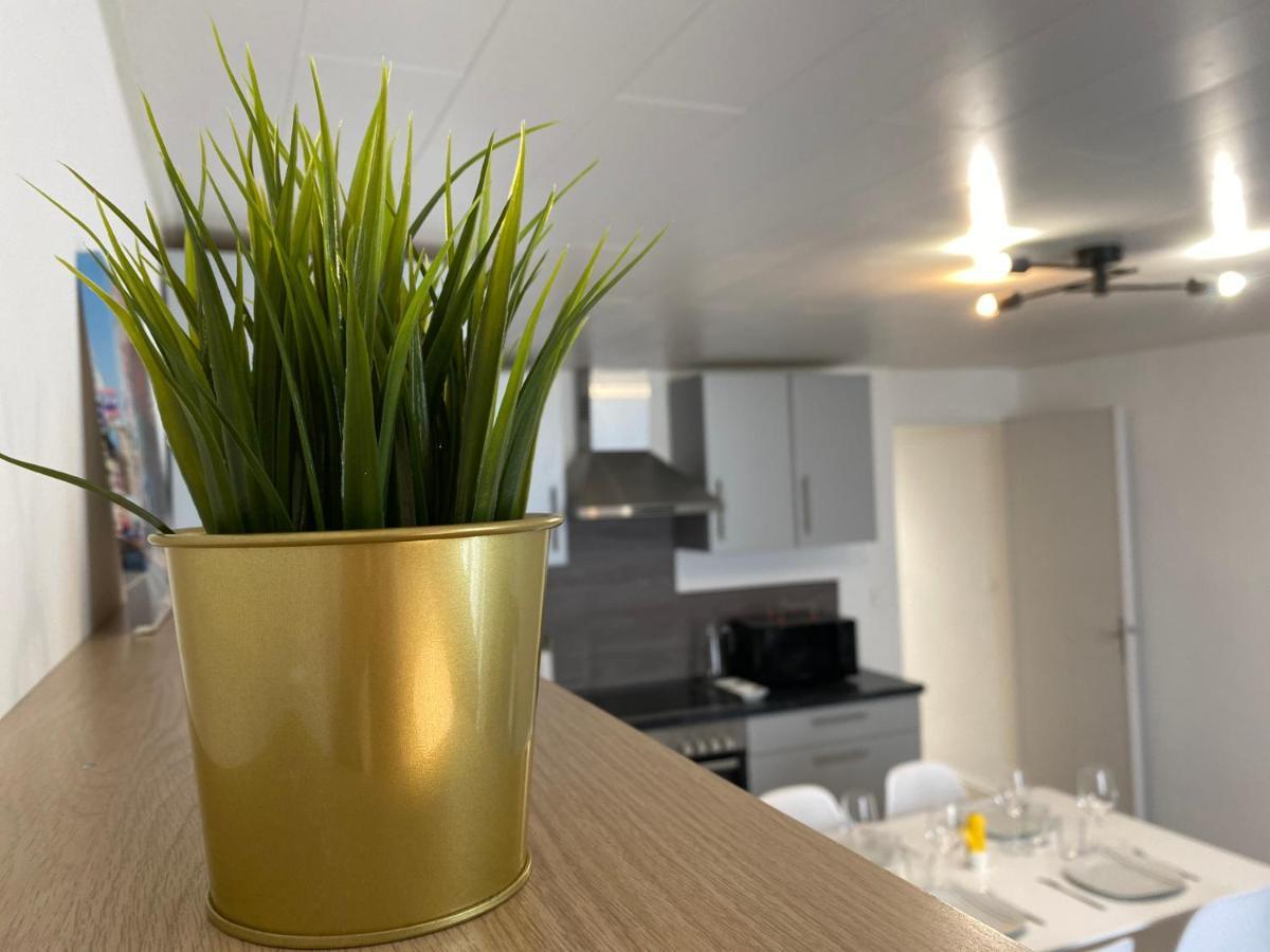 Les Cosy De Nancy - Mister Charles Sous Les Toits, Place Du Marche 4* 외부 사진